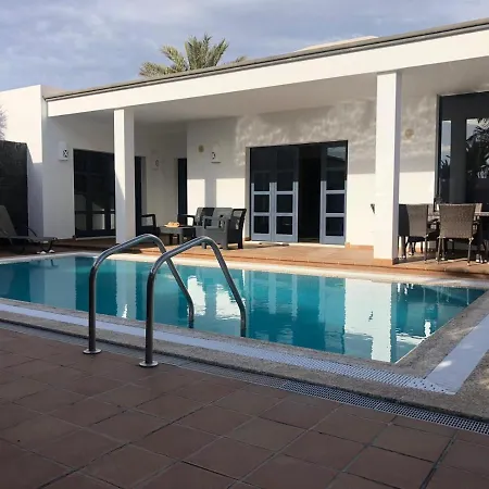 Villa Villas Deluxe Piscina Privada Climatizada-sauna-jacuzzi